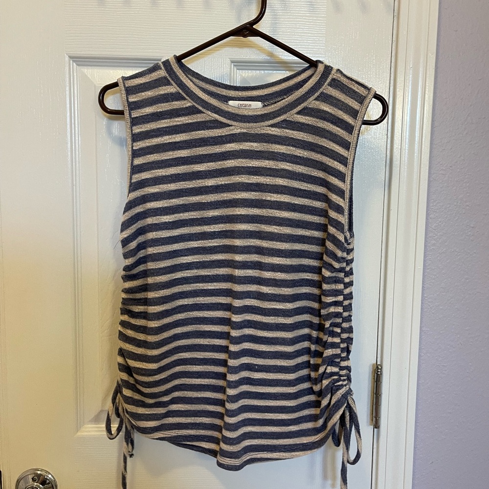 Cherish sleeveless tunic with ruched sides